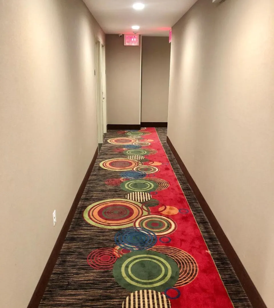 Days Inn By Wyndham Brooklyn Borough Park New York Hotel