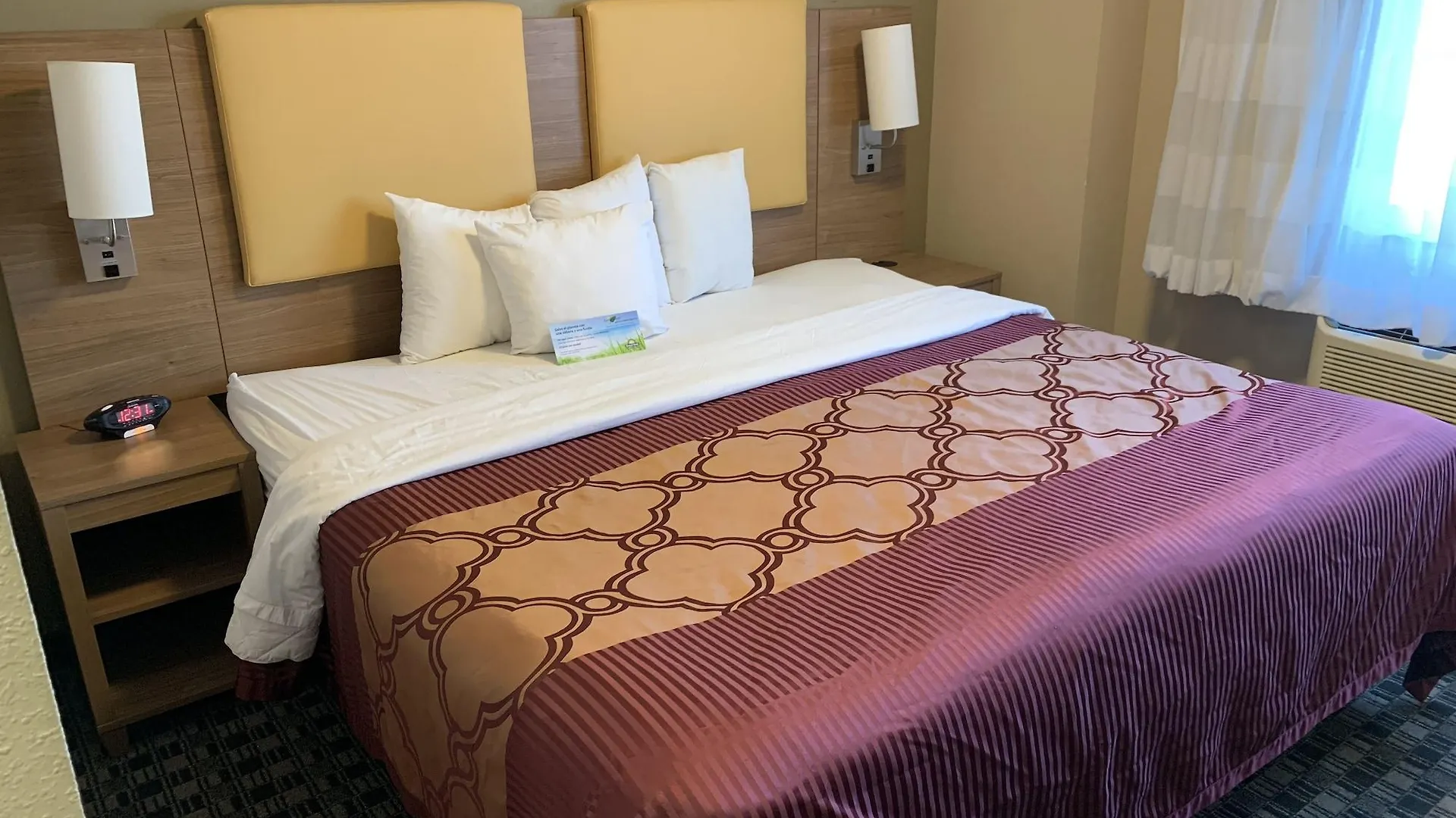 Days Inn By Wyndham Brooklyn Borough Park Нью-Йорк 3*,