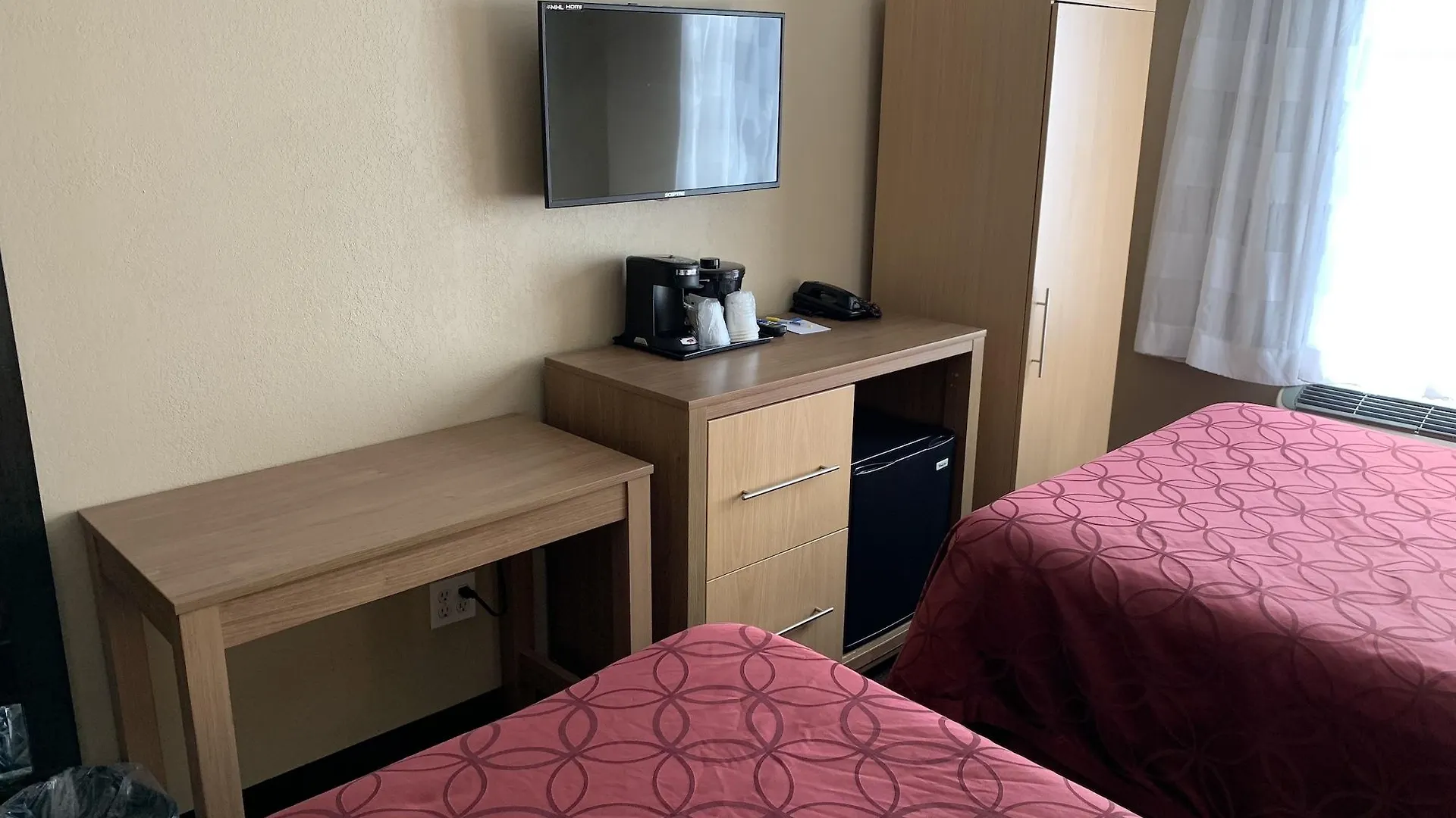 Отель Days Inn By Wyndham Brooklyn Borough Park Нью-Йорк