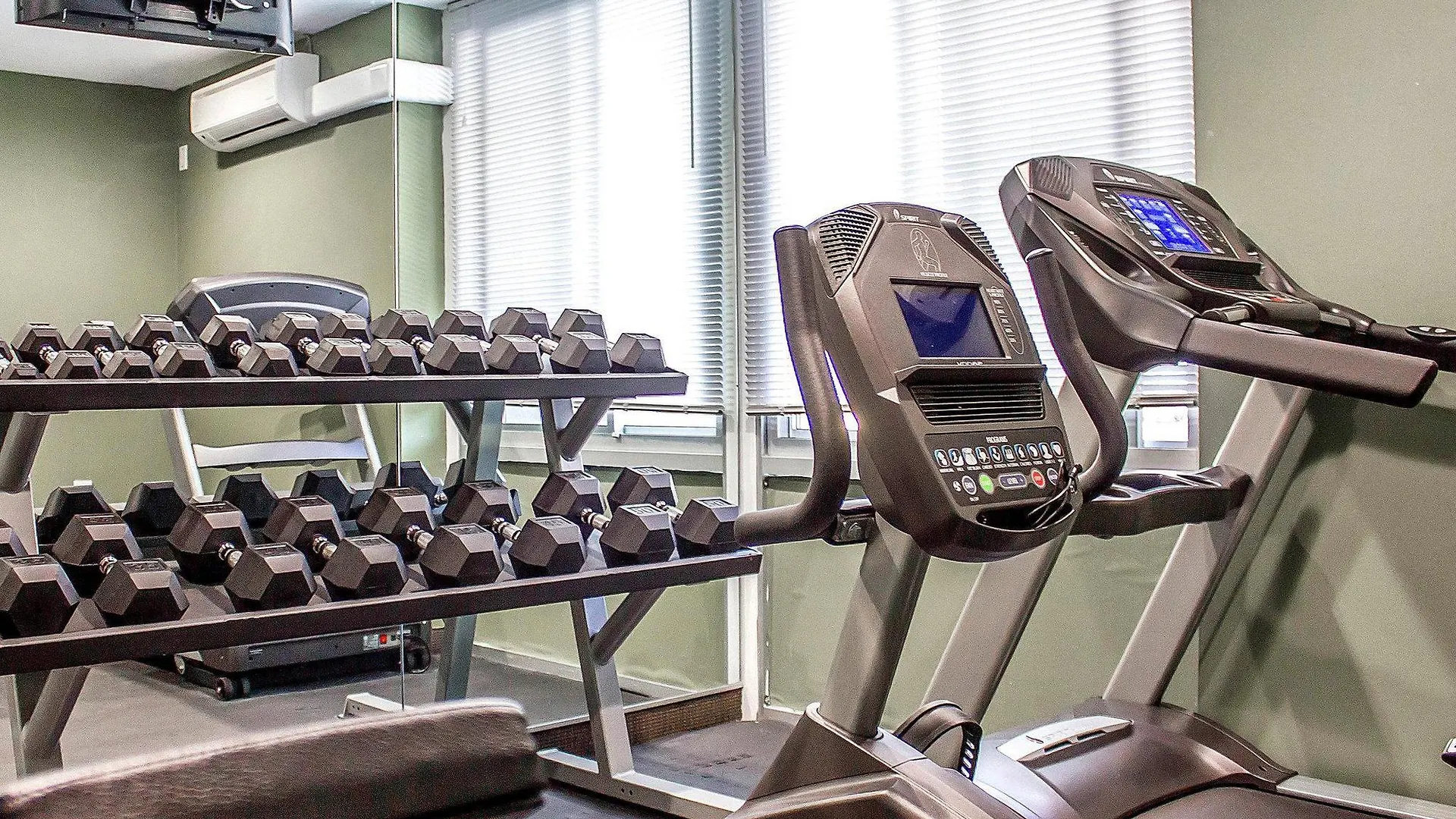 Отель Days Inn By Wyndham Brooklyn Borough Park Нью-Йорк