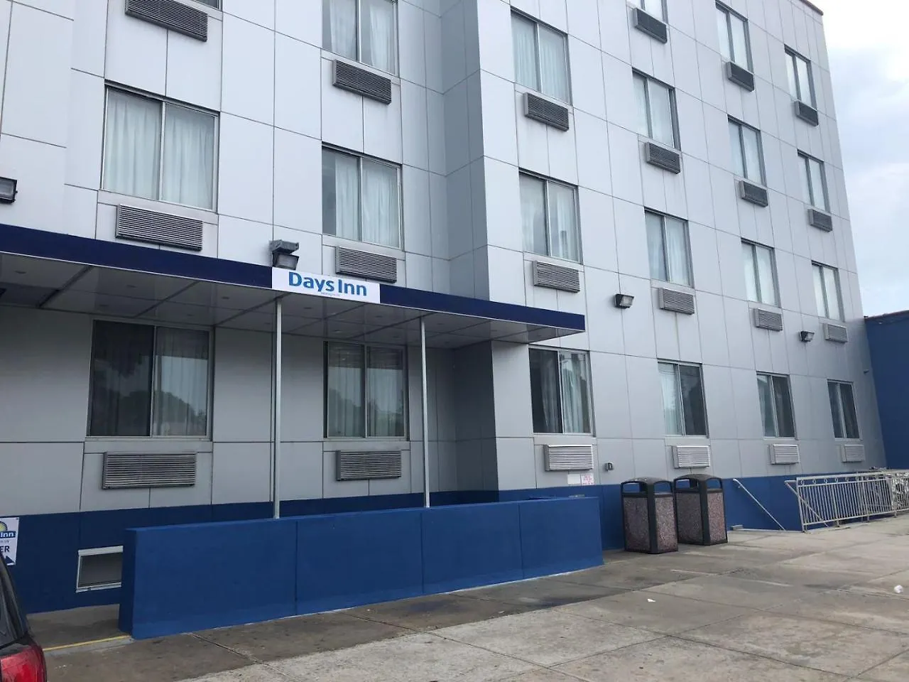 *** Отель Days Inn By Wyndham Brooklyn Borough Park Нью-Йорк США