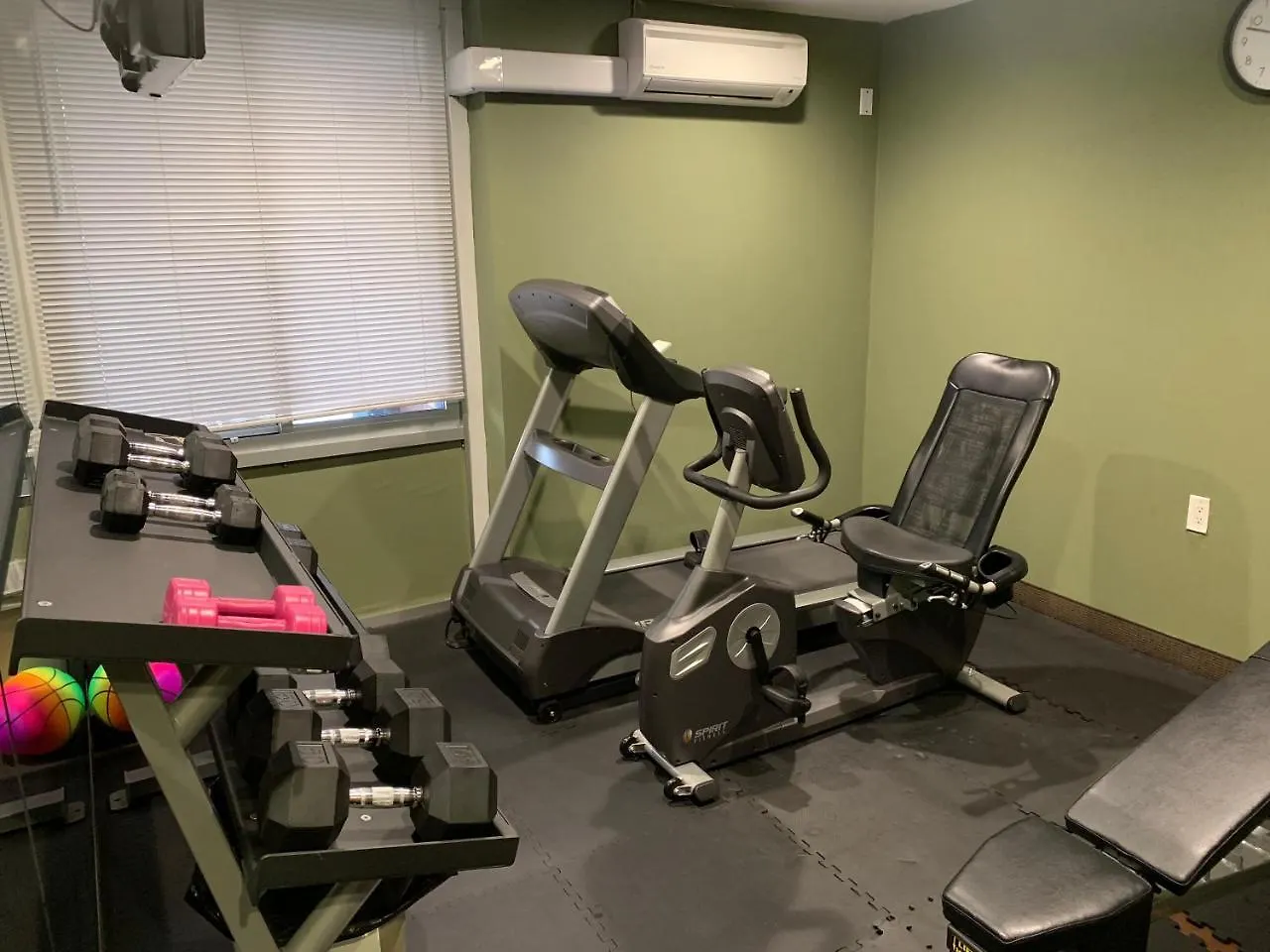 Days Inn By Wyndham Brooklyn Borough Park Нью-Йорк